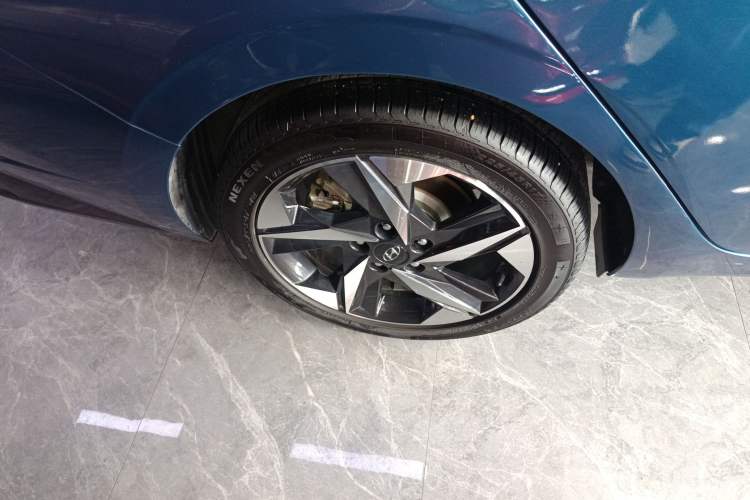 Used Hyundai Elantra 2021 1.5L CVT GLX Elite Edition
