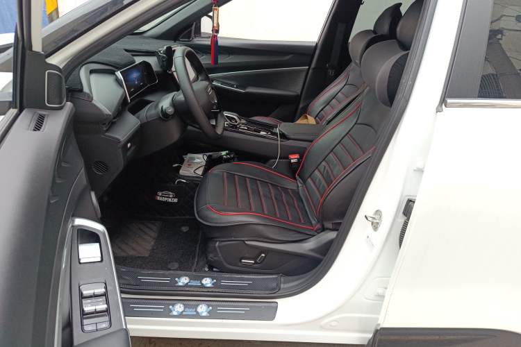 Used Geely Auto Emgrand X7 Sport 2023 Boyue COOL 1.5TD Smart Connect+ Left Front Seat