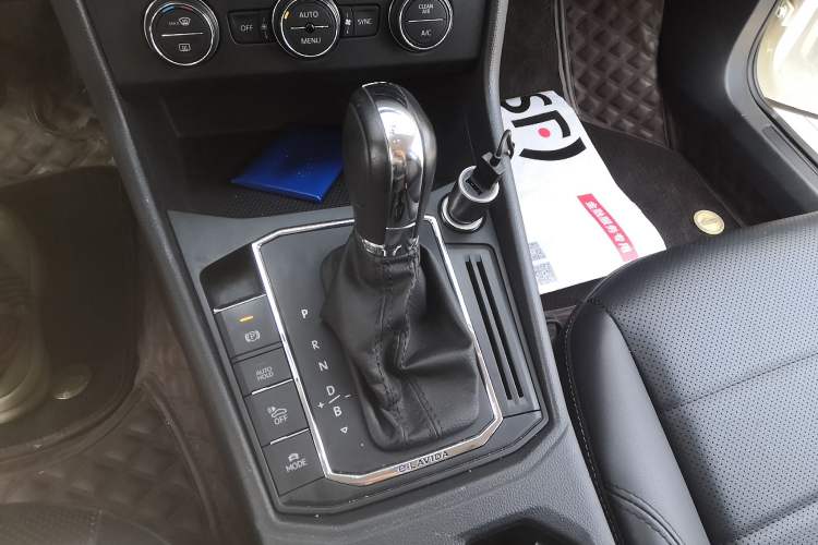 Used Volkswagen Lavida Pure Electric 2019 Enjoyment Edition Gear Lever