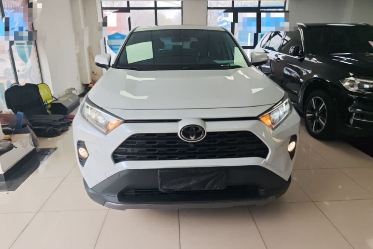 Used Toyota RAV4 2022 2.0L CVT Two-Wheel Drive Fashion Plus Edition
