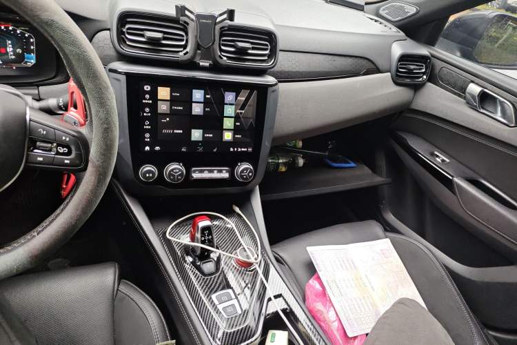 Used Lynk & Co 03 2021 2.0TD Automatic Trendy Champion Edition Audio And AC Panel