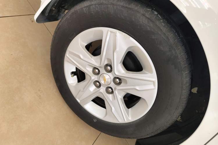 Used Chevrolet Cavalier 2019 320 Automatic Enjoyment with Sunroof