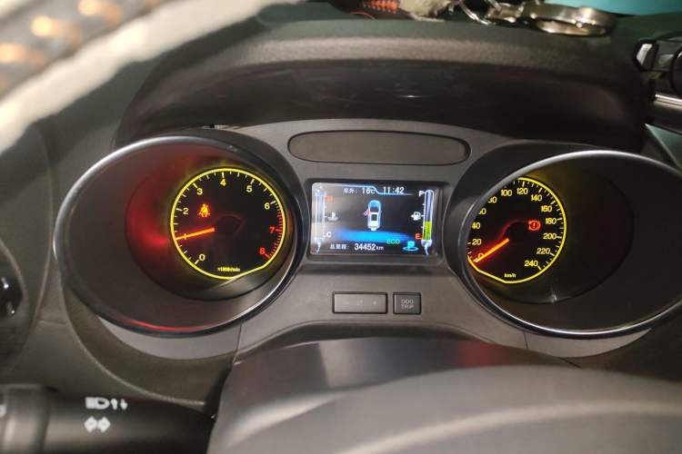 Used BYD Yuan 2016 1.5TID Automatic Prestige Model Instrument Cluster