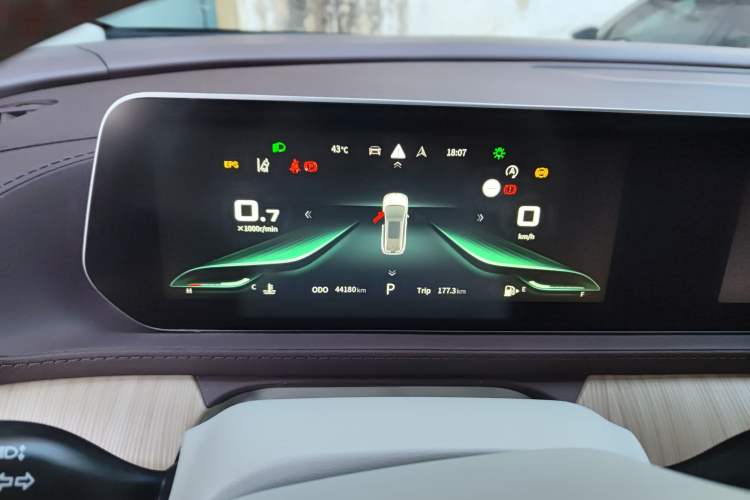 Used FORTHING Yacht 2022 1.5T DCT Chasing-the-Waves Edition
