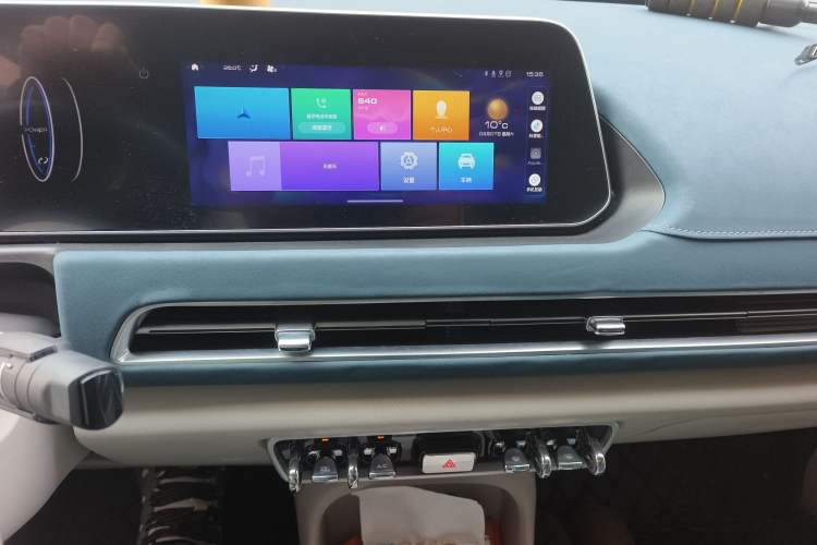 Used ORA Good Cat 2021 400km Standard Range Venus Edition Lithium Iron Phosphate Audio And AC Panel