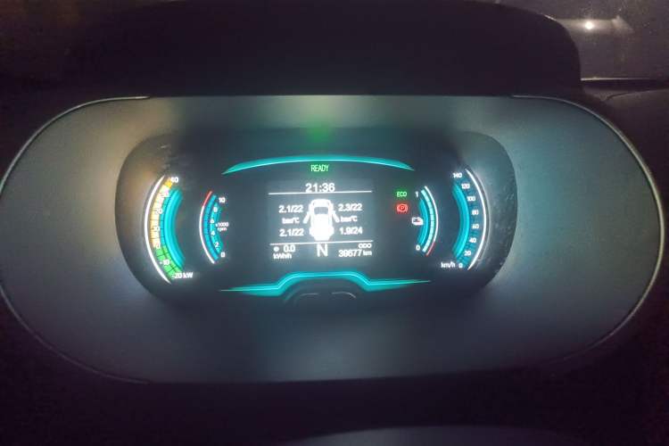 Used Chery QQ Little Ant 2021 150 000 Yuan "Ant Fan" Edition New Ant Cool Version Lithium-Ion Battery
