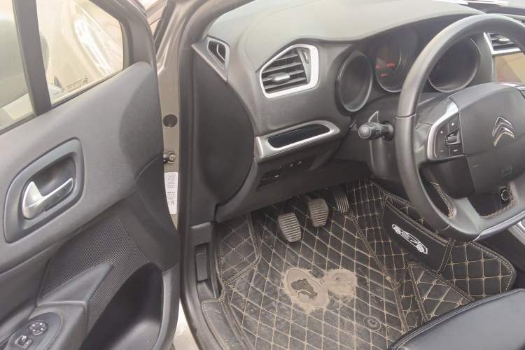 Used Citroen C4L 2014 1.8L Intelligent Drive Manual Enjoyment Model
