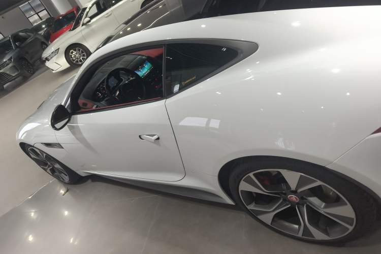 Used Jaguar F-TYPE 2021 P300 Rear-Drive First Edition Hardtop Version
