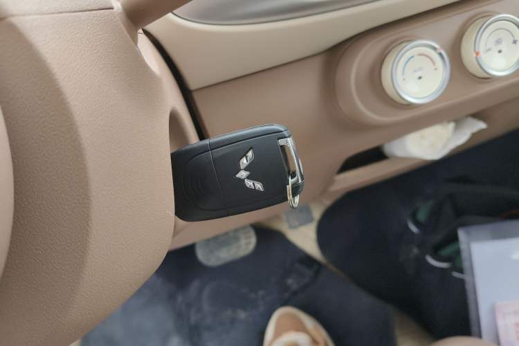 Used Wuling Hongguang MINIEV 2025 Four-Door Version Advanced Edition