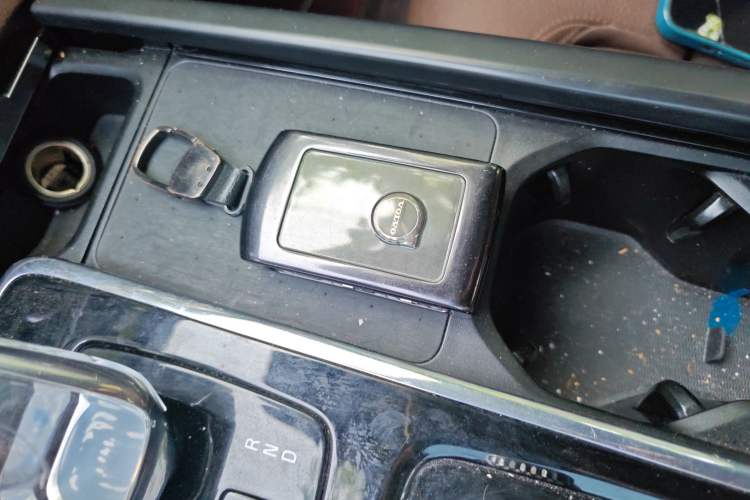 Used Volvo S90 2023 B5 Zhiyuan Luxury Edition