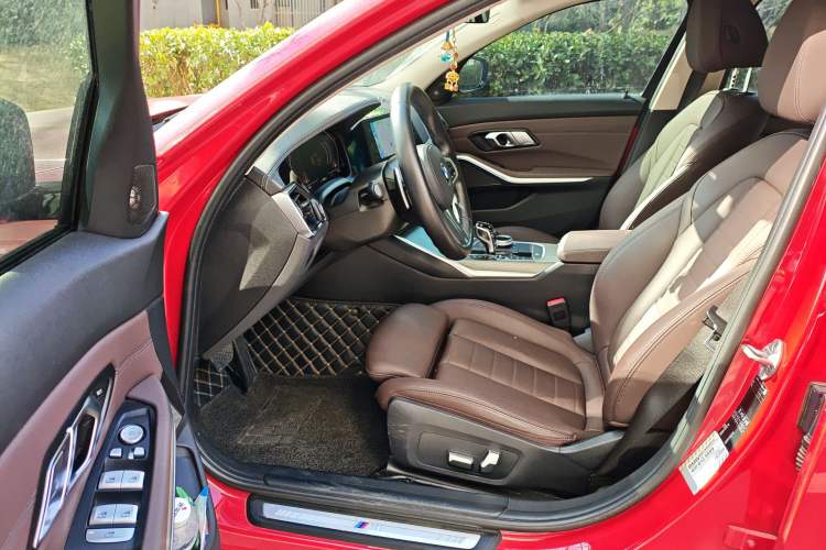 Used BMW 3 Series 2021 325Li M Sport Shadowline Package
