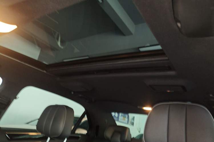 Used Mercedes-Benz E-Class 2015 E 260 L Sport Edition