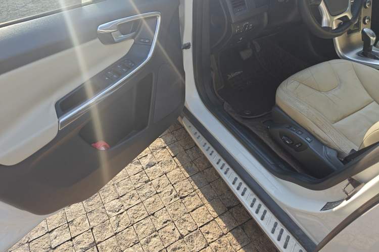 Used Volvo XC60 2013 T5 Comfort Edition