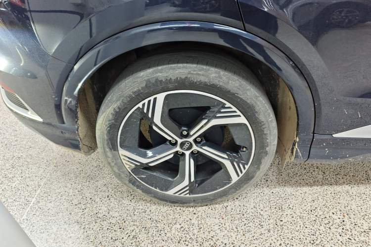 Used Audi Q4 e-tron 2022 40 e-tron First Edition