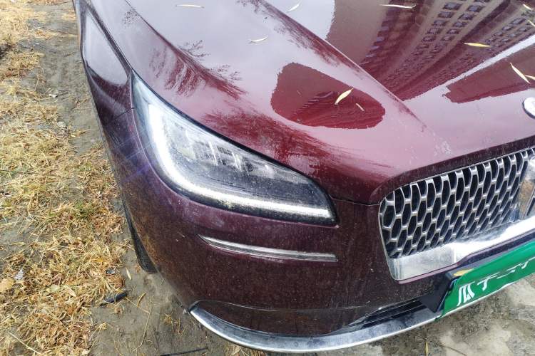 Used Lincoln Corsair 2022 2.0T Two-Wheel Drive Luxury Edition Right Front Headlight