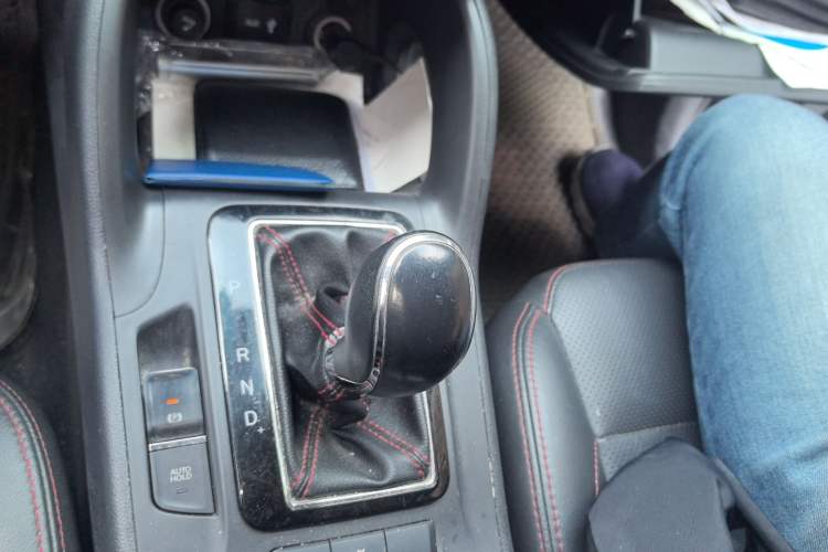 Used Changan CS75 2015 1.8T Automatic All-Wheel Drive Elite Version China IV Standard
