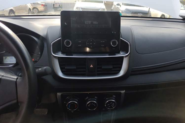 Used Toyota YARiS L Zhi Xiang 2021 1.5L CVT Leading Edition
