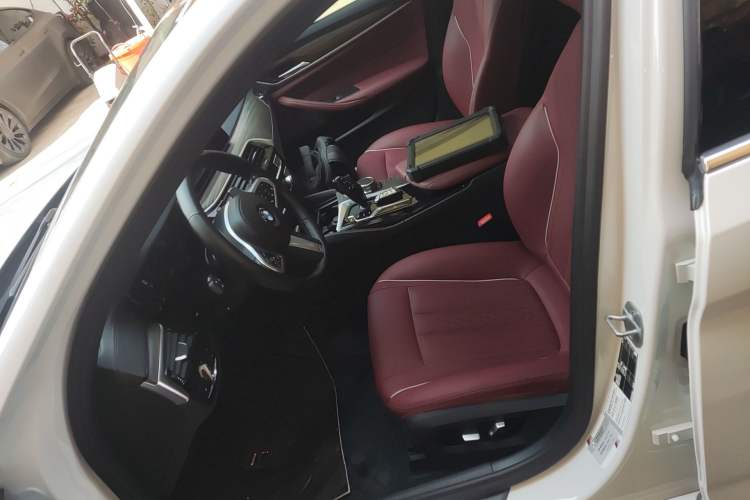 Used BMW 5 Series 2022 530Li Leading Model M Sport Package