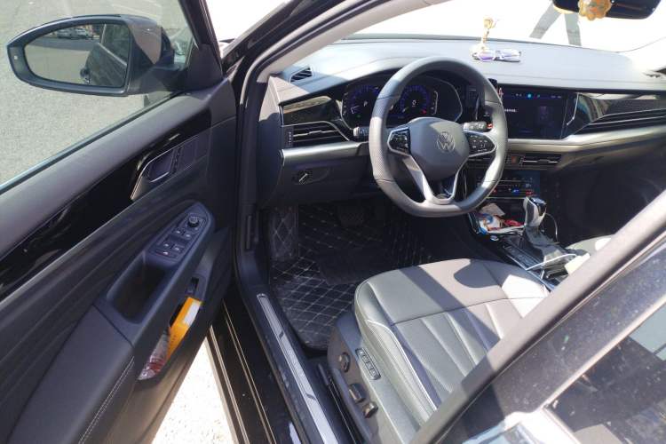 Used Volkswagen Passat 2024 380TSI Luxury Edition