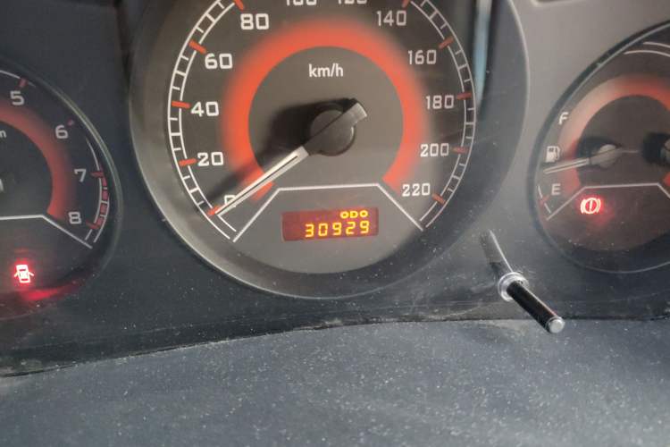 Used Soueast V3 Lingyue 2011 1.5L Manual Comfort Edition
