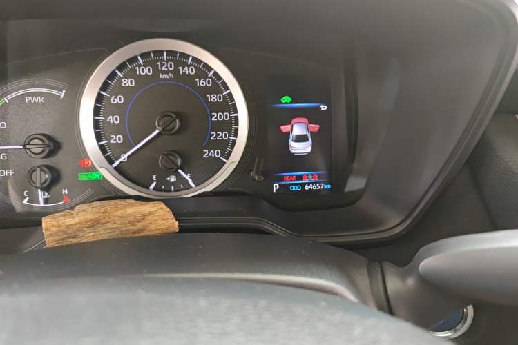 Used Toyota Levin 2022 Dual-Motor 1.8H E-CVT Leading Edition Odometer Close Up