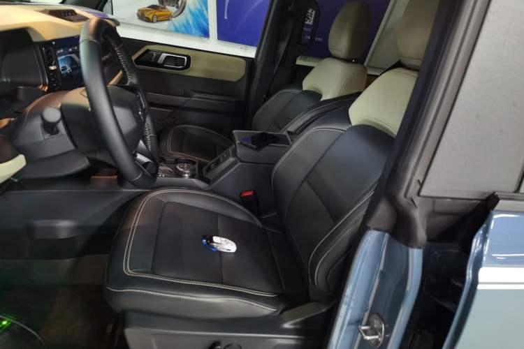 Used Ford Bronco 2024 2.3T Long Beach
