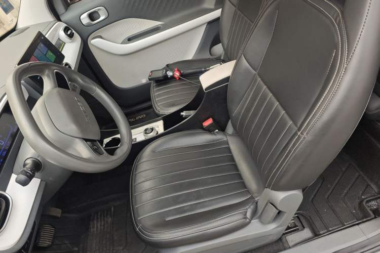 Used Geely Galaxy Panda 2025 210km Panda Kart Left Front Seat