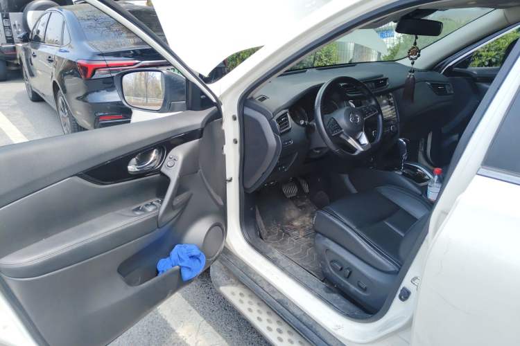 Used Nissan X-Trail 2021 2.0L CVT 2WD XL Premium Commemorative Edition Driver Seat