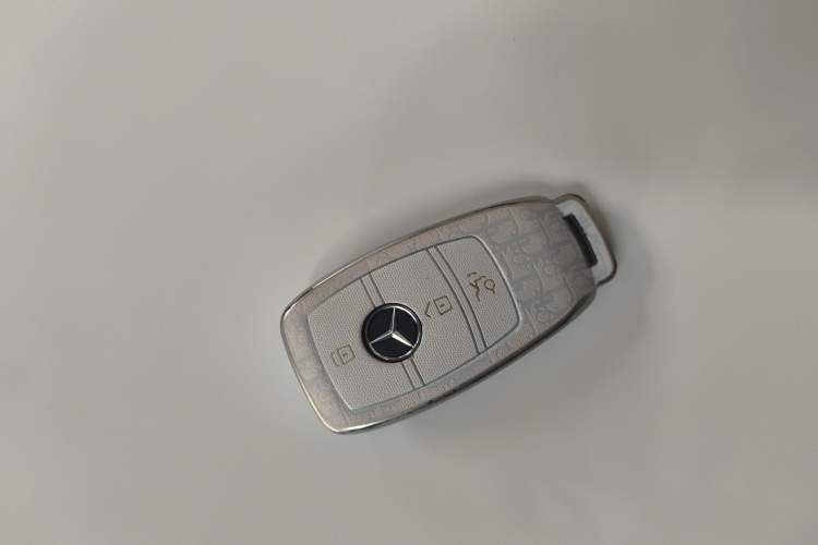 Used Mercedes-Benz A-Class 2022 Revised Version A 200 L Sport Sedan Fashionable Style
