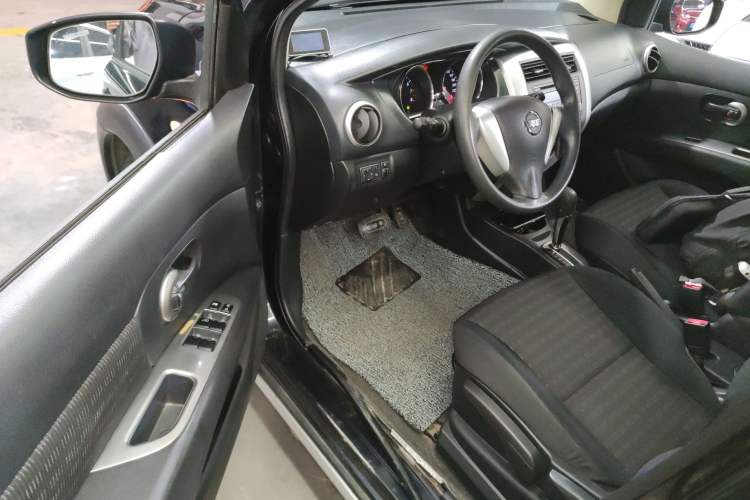 Used Nissan Livina 2013 Jinrui 1.6XL CVT Comfort Edition