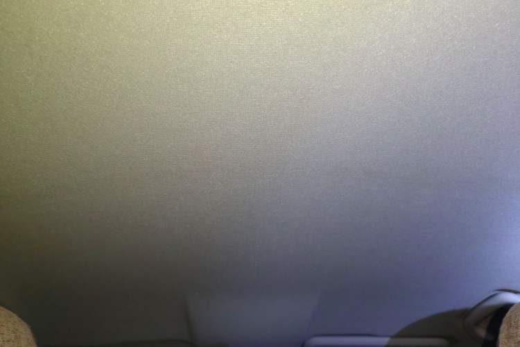 Used ORA iQ 2018 Smart Connectivity Model
