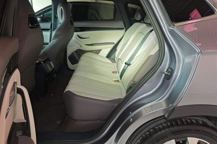 Used BYD Song PLUS New Energy 2025 DM-i 112KM Prestige Model