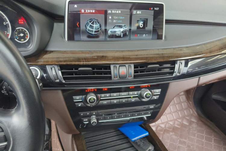 Used BMW X5 2017 xDrive28i
