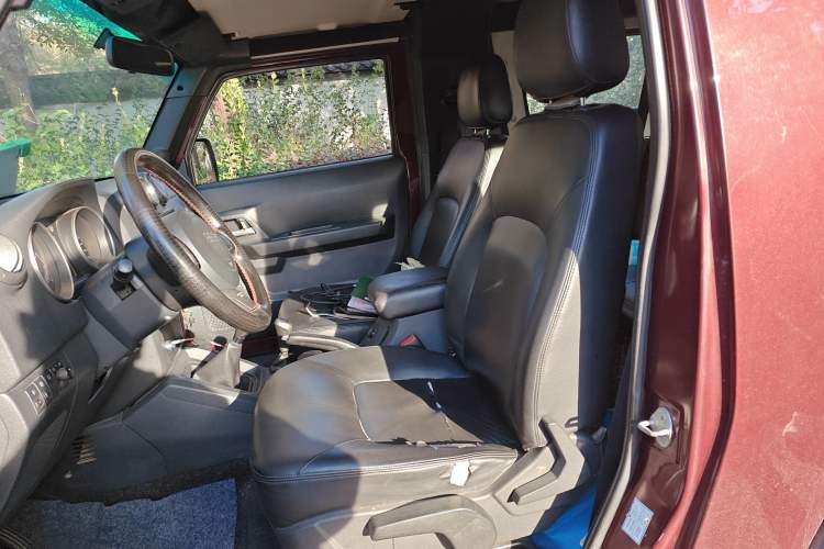 Used BAIC Off-Road BJ40 2014 2.4L Manual Cross-Country Edition
