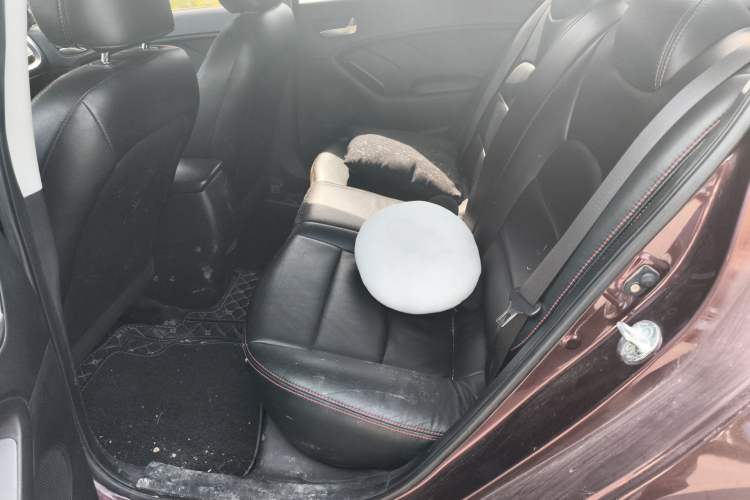 Used Kia K3 2015 1.6L Automatic GL
