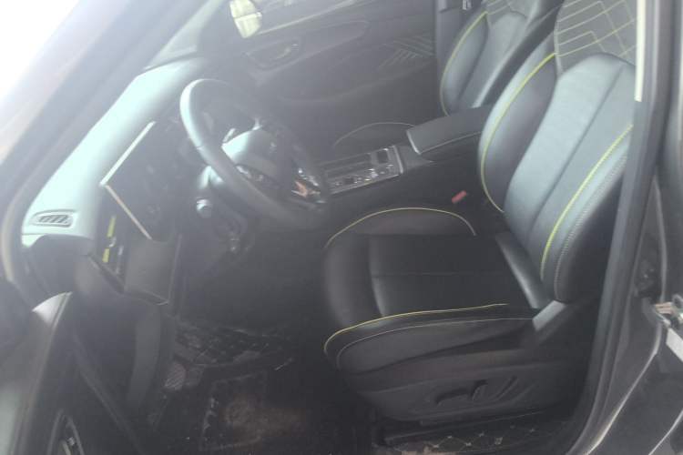 Used Roewe RX5 2021 PLUS 330TGI Automatic National Trend Intelligent Deluxe Edition