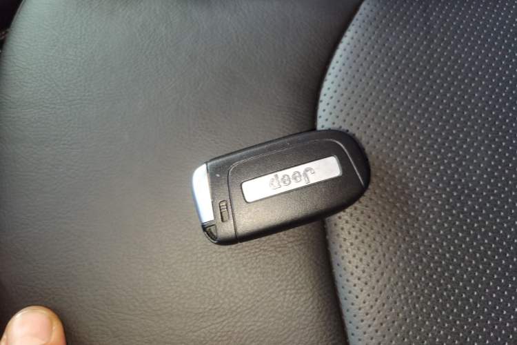 Used Jeep Compass 2020 220T Automatic Elite Edition
