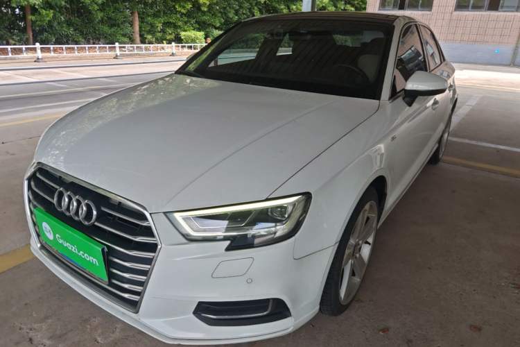 Used Audi A3 2018 30th Anniversary Edition Limousine 35 TFSI Style Model Guazi used car, China used car export, Used car for sale, Used cars, Cheapest cars for sale