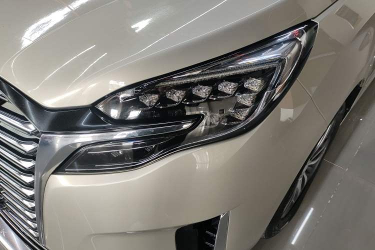 Used Buick GL8 2023 ES Lu Zun Comfort Model