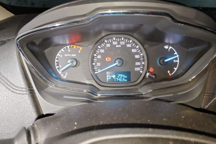 Used Ford Escort 2015 1.5L Automatic Fashion Model