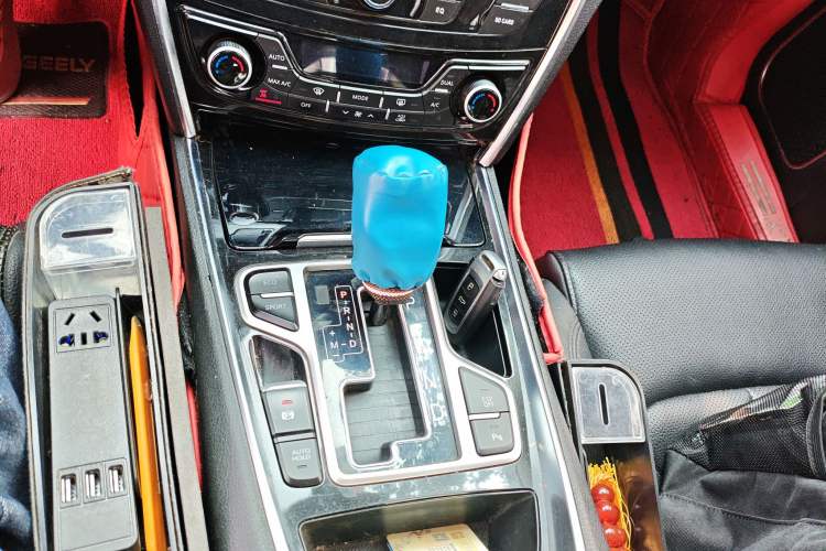 Used Geely Auto Emgrand GT 2015 2.4L Comfort Model Gear Lever