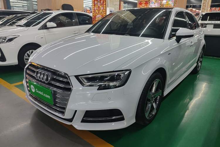 Used Audi A3 2020 Sportback 35 TFSI Fashion Edition China VI Emission Standard Guazi used car, China used car export, Used car for sale, Used cars, Cheapest cars for sale