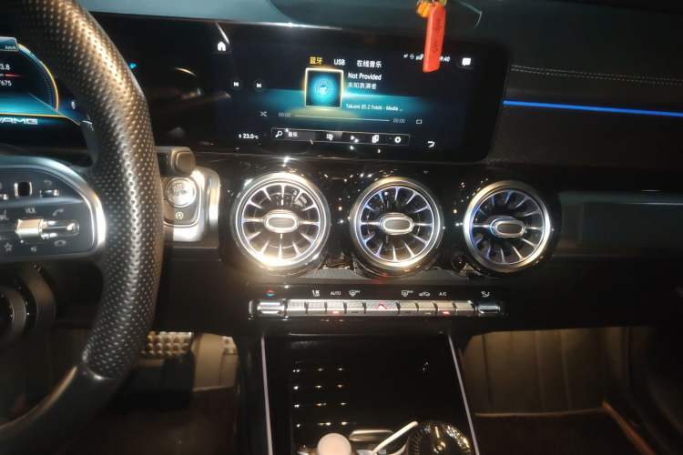 Used Mercedes-Benz GLB AMG 2021 AMG GLB 35 4MATIC
