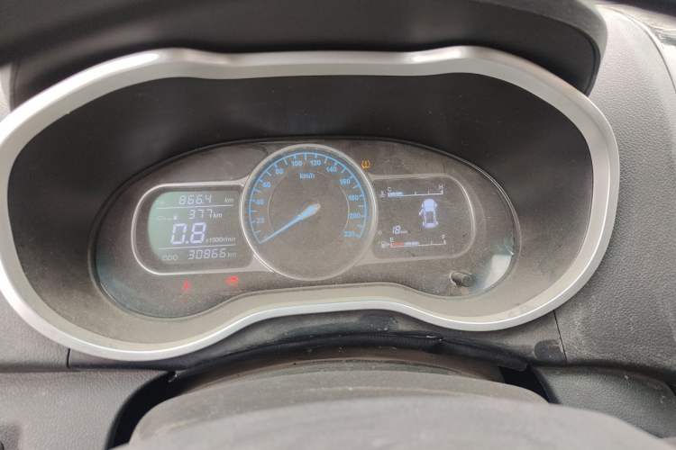 Used SWM X2 2021 1.5L Manual Business Version 7 Seats