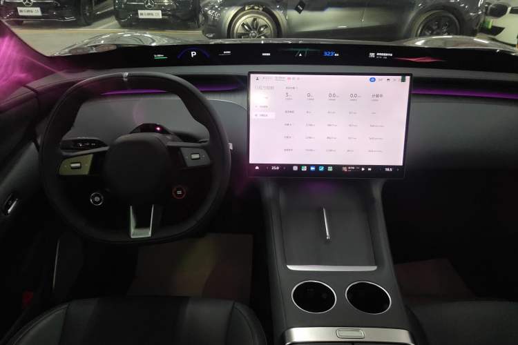 Used Xiaomi Auto YU7 2025 Ultra-Long Range All-Wheel Drive Pro Version
