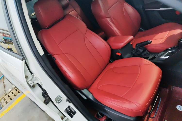 Used CHANGAN CS15 2019 1.5L Automatic Comfort Edition China VI Standard Right Front Seat