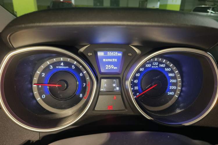 Used Hyundai Elantra (5th Generation / Langdong) 2016 1.6L Manual Luxury Model
