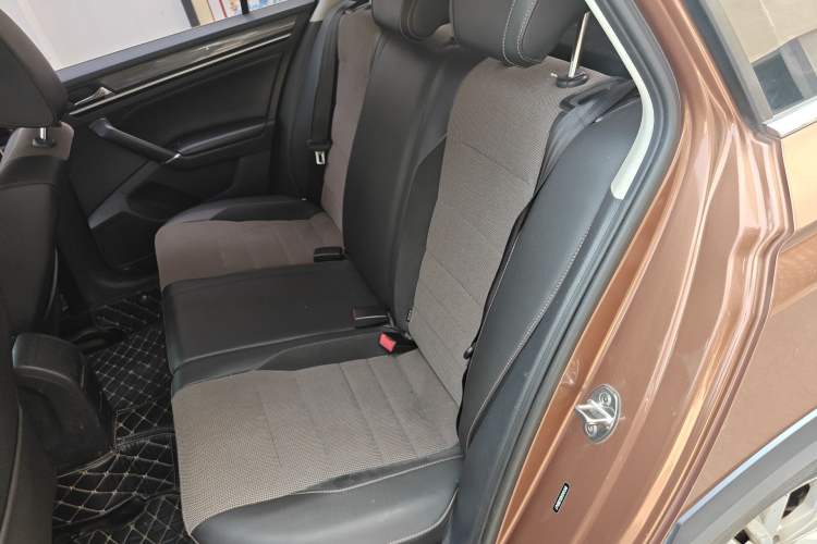 Used Volkswagen C-TREK 2017 1.6L Automatic Comfort Model Left Rear Seat