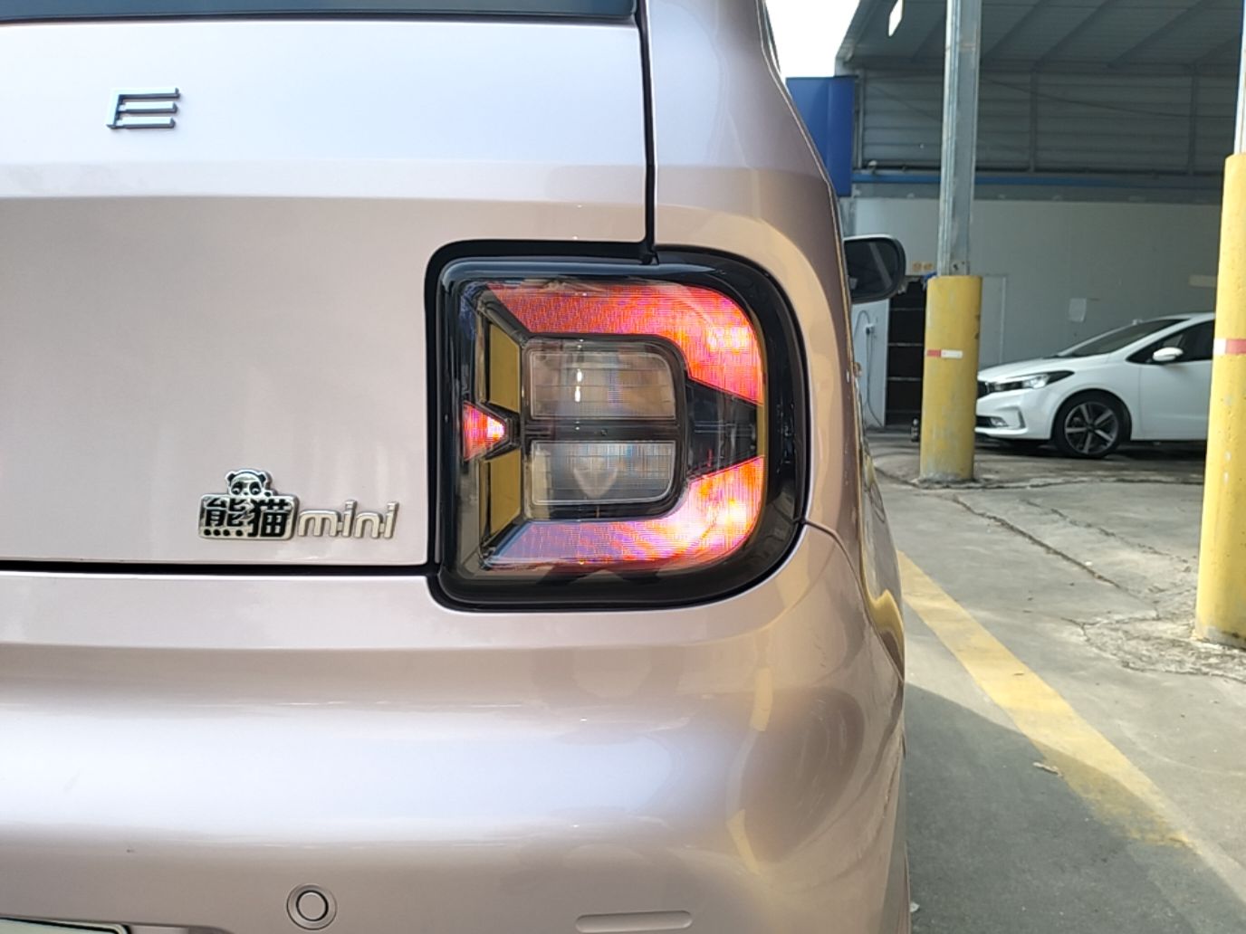 Geely Galaxy Panda 2024 Panda Mini 200km Endurance Bear — снимка 9