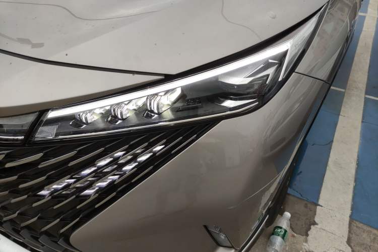 Used Roewe RX5 New Energy 2023 eRX5 Super Hybrid Premium Edition Left Front Headlight
